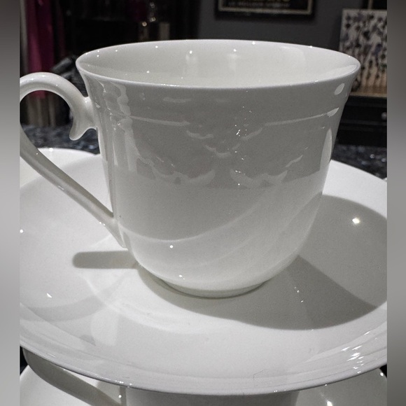 ☕️ Collectible Villeroy & Boch Fiori Weiss Tea Set | 6 Cups + 6 Saucers ☕️ - Picture 7 of 16